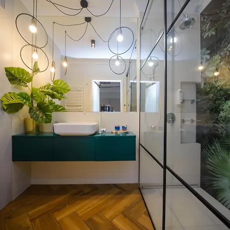 Maya's Flats & 34 - Chmielna 73 *