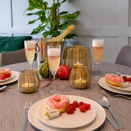 Maya's Flats & 34 - Chmielna 73 Apartamento