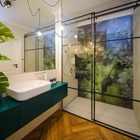 Maya's Flats & 34 - Chmielna 73 Gdańsk