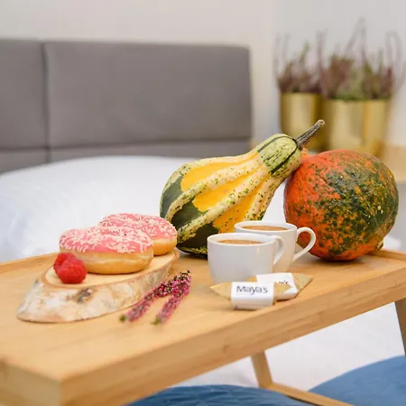 Maya's Flats & 34 - Chmielna 73 Apartamento *