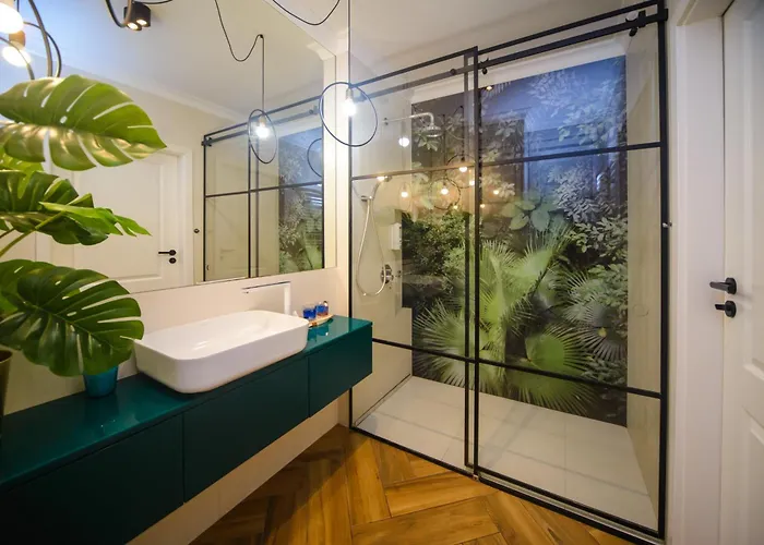 Maya's Flats & 34 - Chmielna 73 Danzig