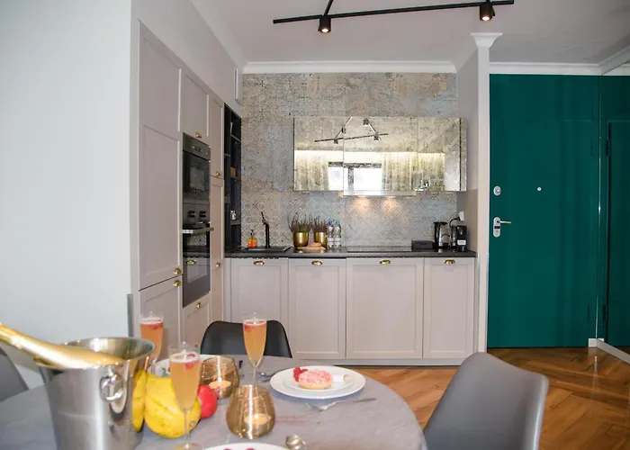 Apartamento Maya's Flats & 34 - Chmielna 73 *